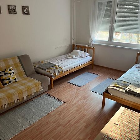 Var Apartman Miskolc Ngoại thất bức ảnh