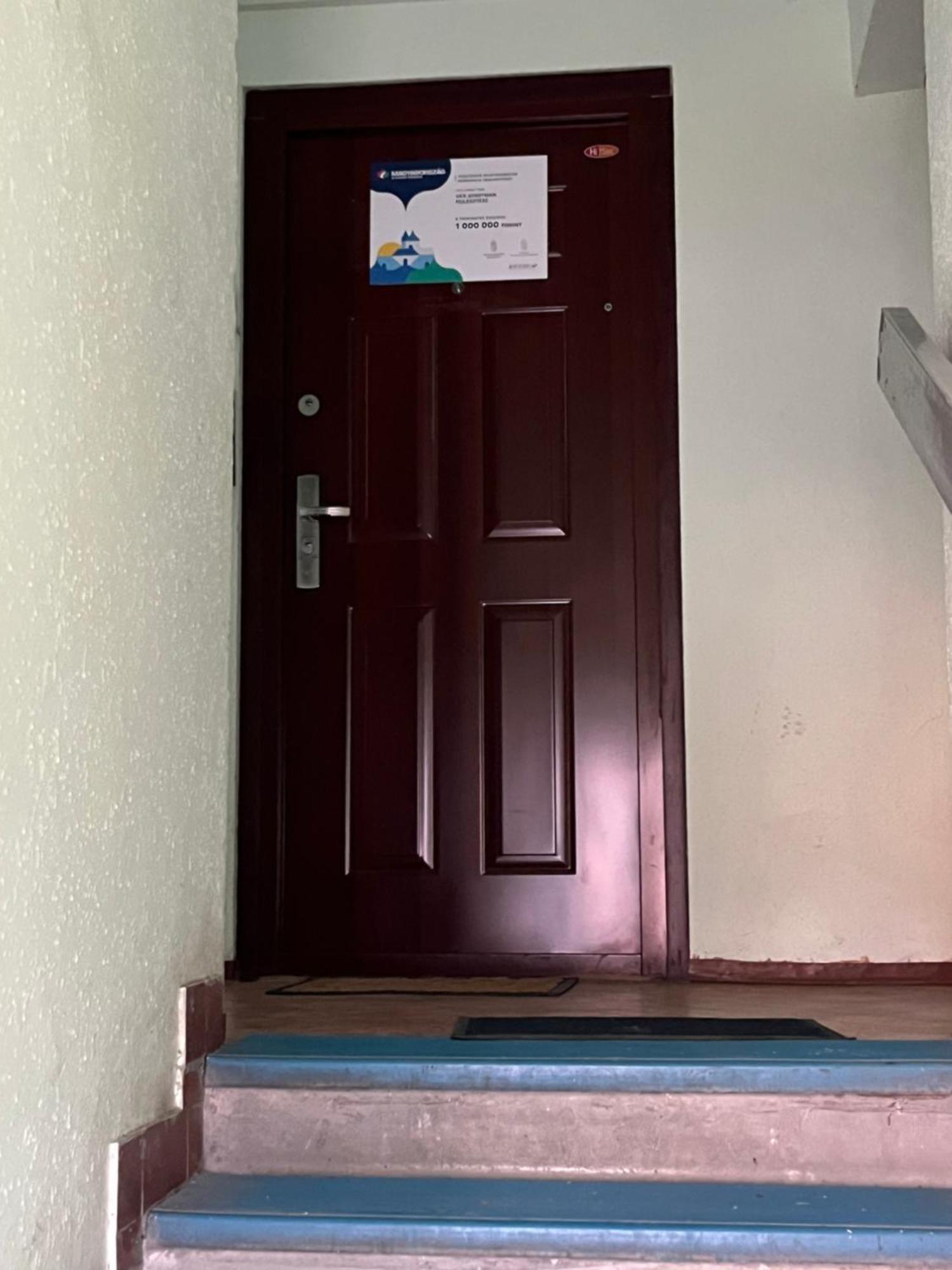 Var Apartman Miskolc Ngoại thất bức ảnh