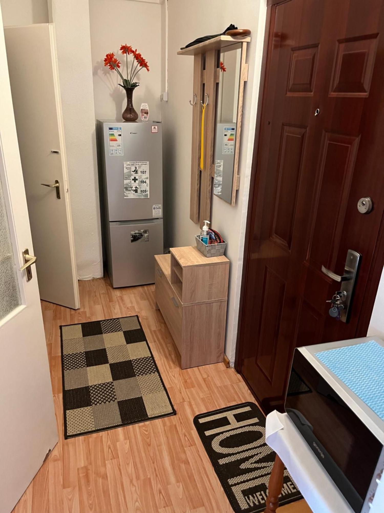 Var Apartman Miskolc Ngoại thất bức ảnh